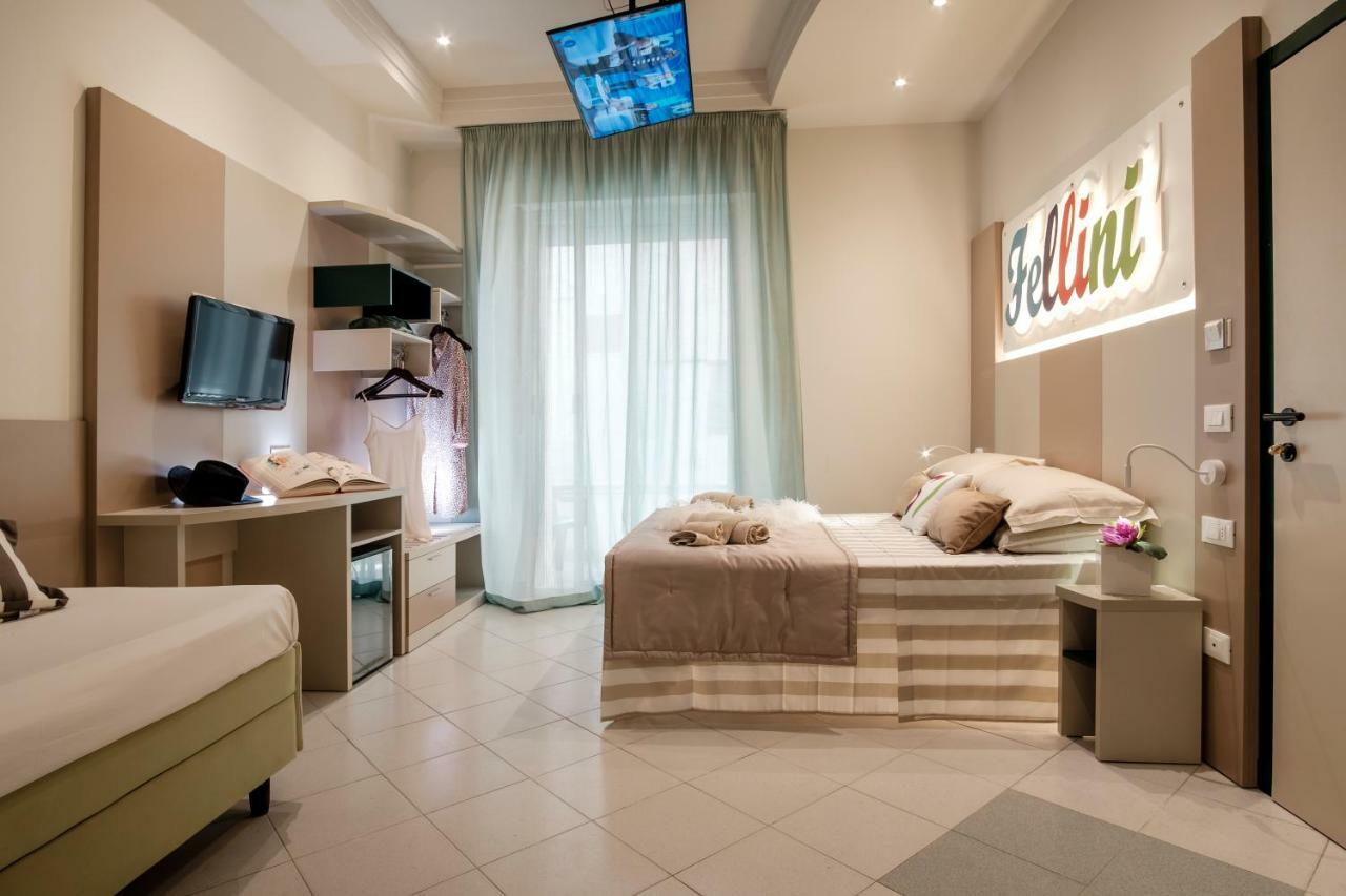 Si Rimini Hotel Exteriör bild